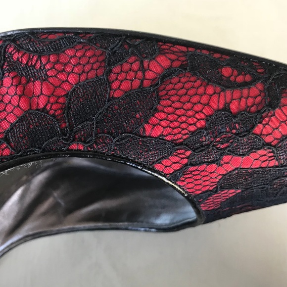 GUESS Black LACE HEELS RED pumps formal PROM 9.5 - Picture 6 of 6